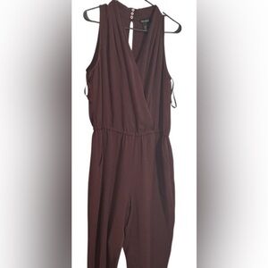 White House Black Market Jumpsuit Sz12 Sleek Sophisticated modern Elegant Formal